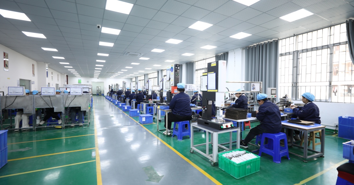 从模具到成品，从 - 40℃到   90℃：特澳科技 —— 精密制造的硬核实力