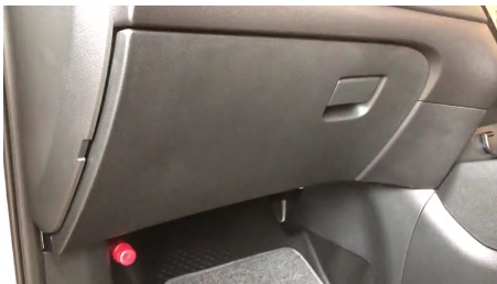 空气阻尼器在汽车内饰手套箱的应用